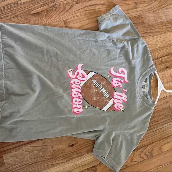 Comfort Colors Football Graphic Tee Gray T-shirt Womens Medium - Picture 2 of 4
